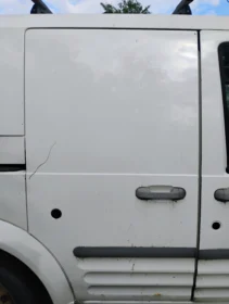 Ford Connect TDDI fehér alkatrészek
